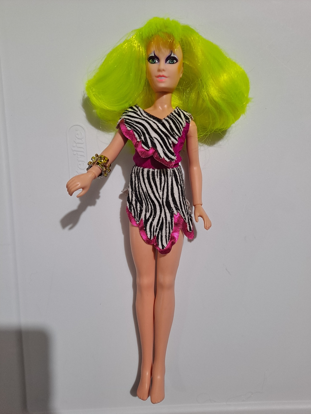 Vintage 1985 Hasbro Jem and The Holograms Pizzazz The Misfits Doll - Picture 4 of 7